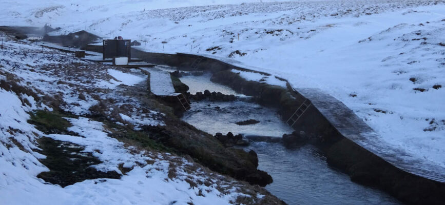 Heiße Quellen im Reykjadalur Island Bucket List: Heiße Quellen als Alternative zur Blauen Lagune
